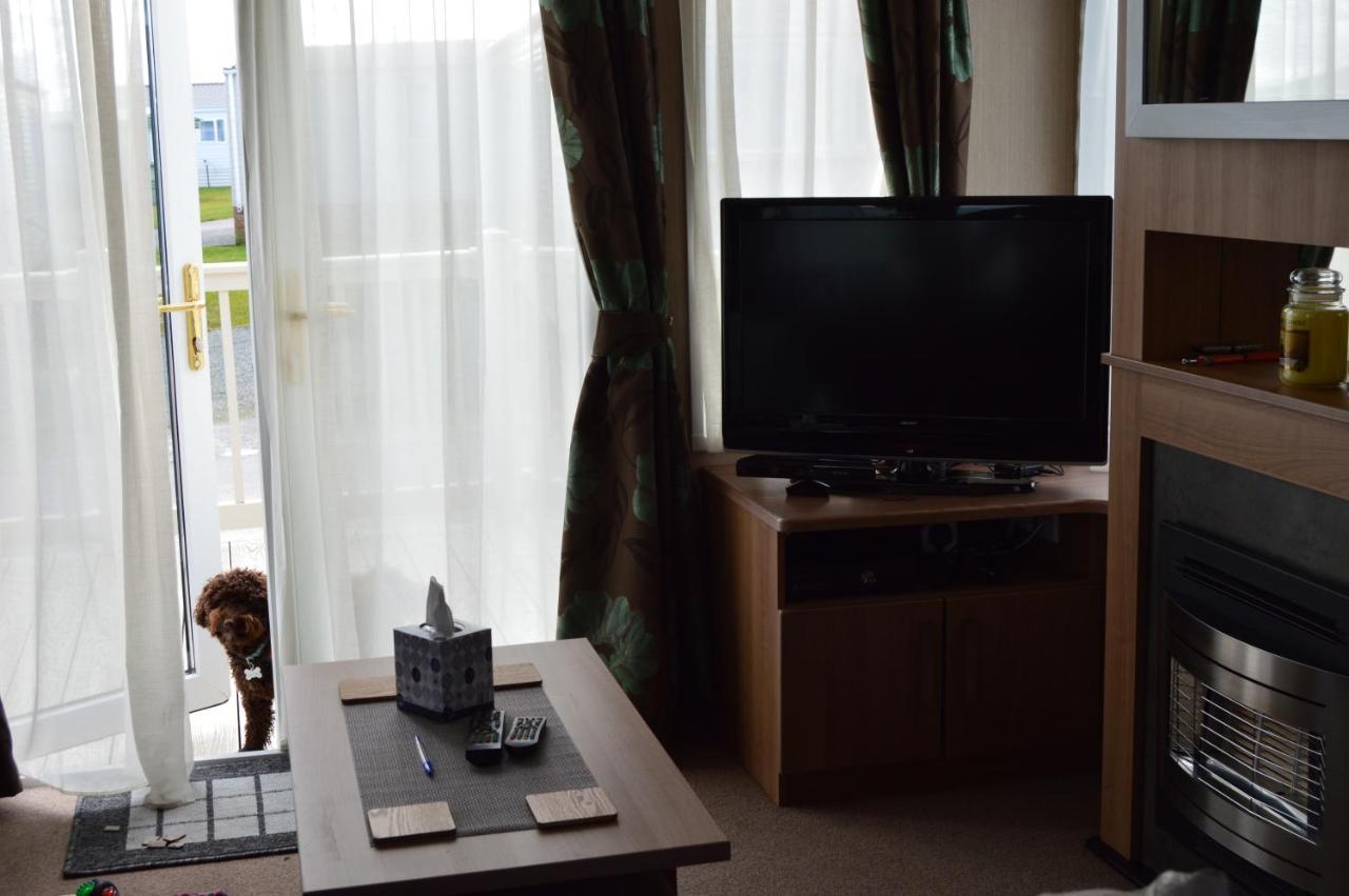 Bobby'S Bolthole Appartement Heysham Buitenkant foto