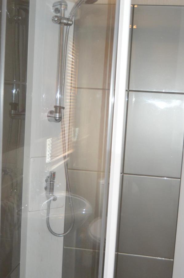 Bobby'S Bolthole Appartement Heysham Buitenkant foto